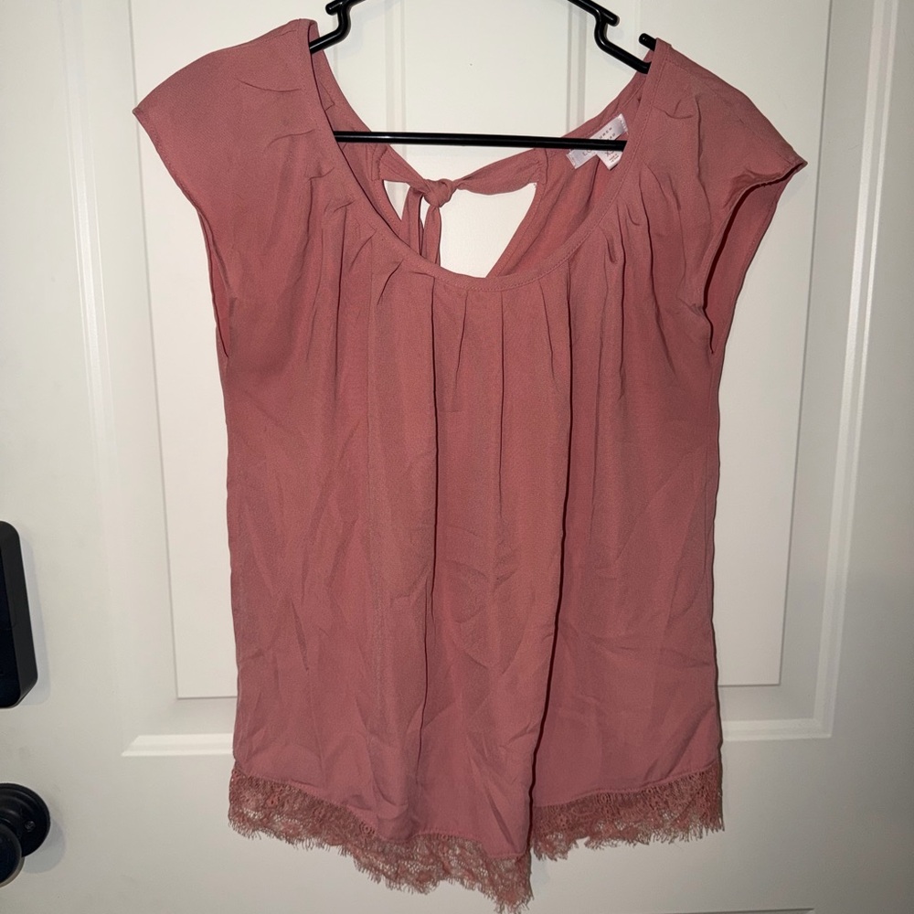 LC Lauren Conrad Dusty Rose Blouse